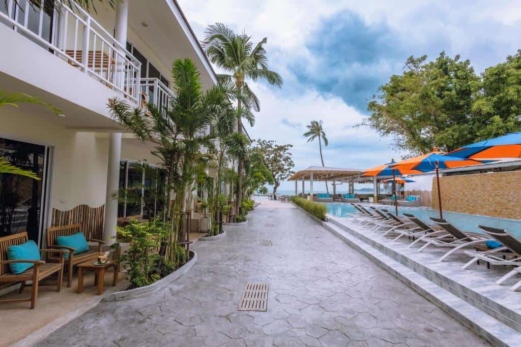 Arkbar Beach Club & Resort41