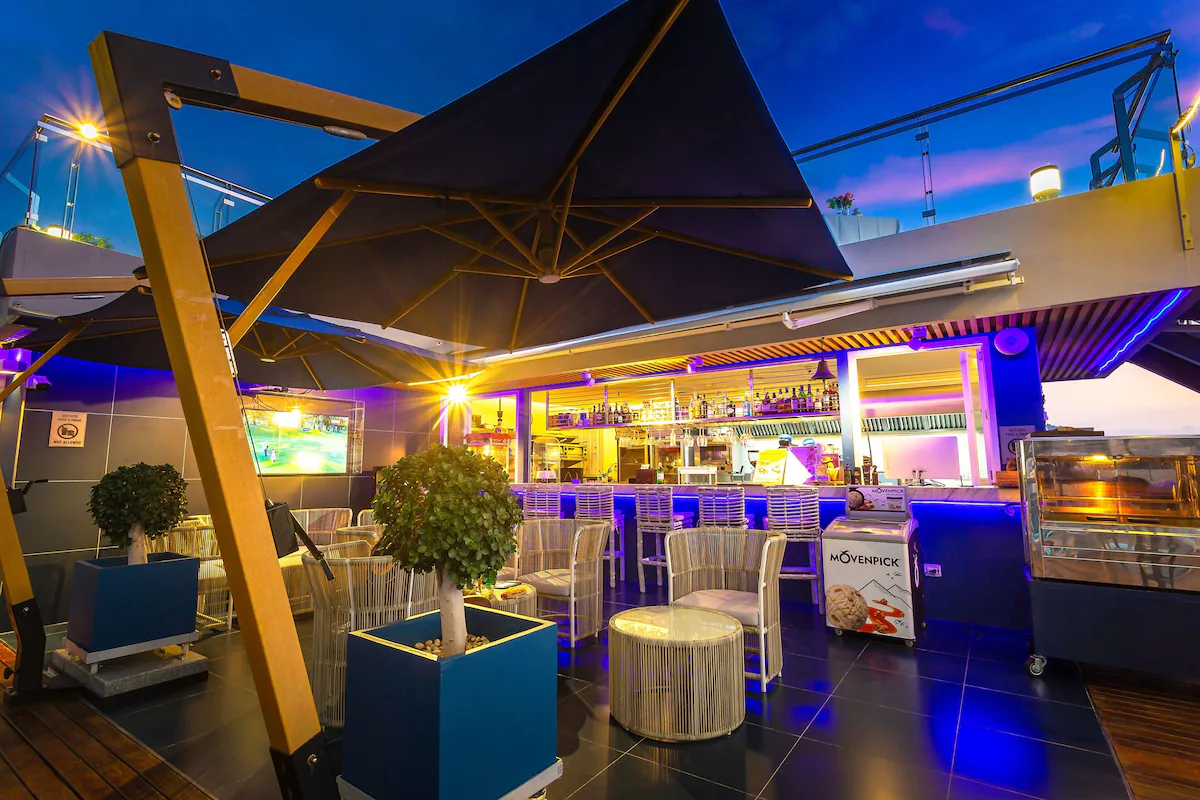 Hotel Clover Patong41