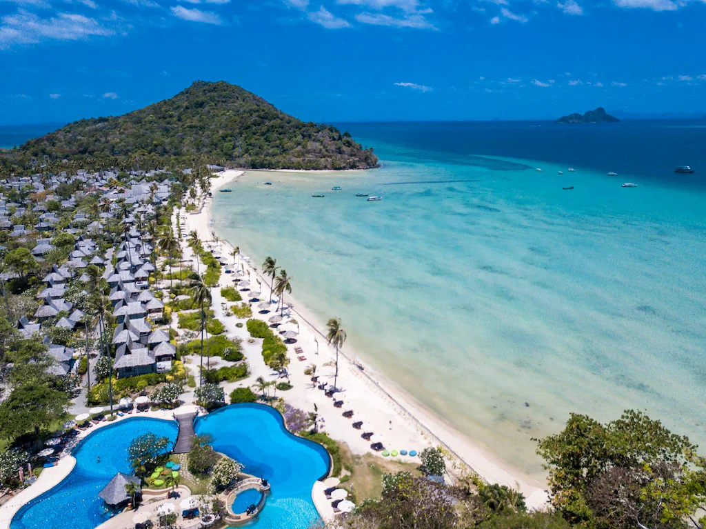 SAii Phi Phi Island Village Beach Resort3