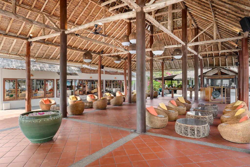 SAii Phi Phi Island Village Beach Resort5