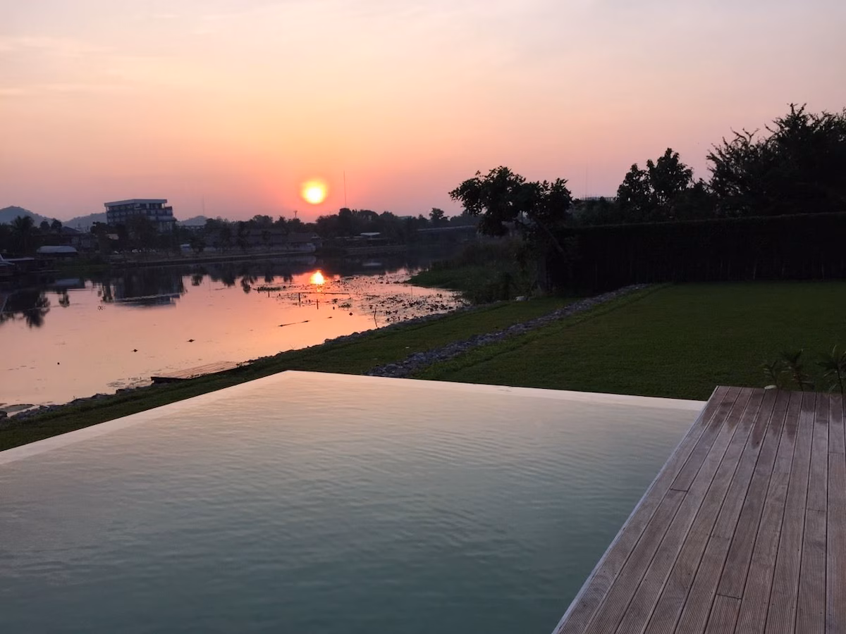 The Glory River Kwai Hotel20