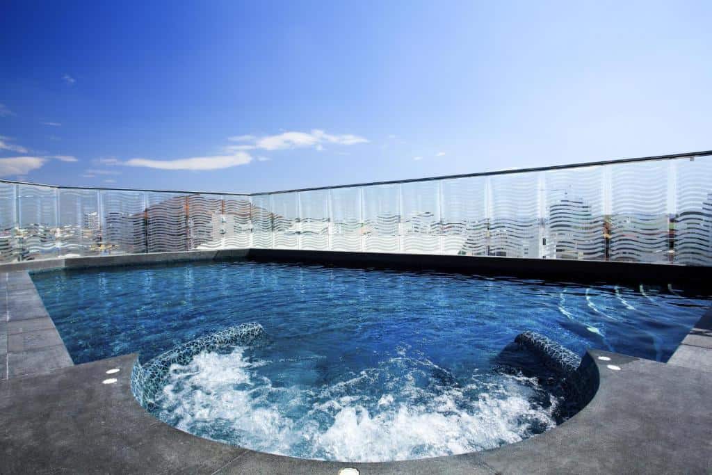 Centara Life Avenue Hotel12