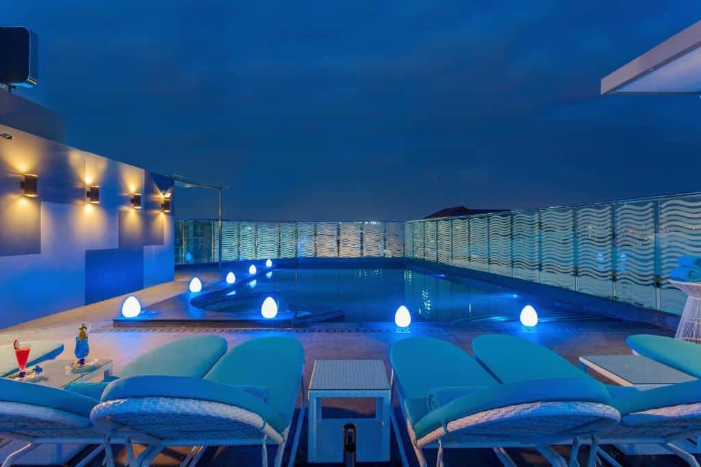 Centara Life Avenue Hotel13