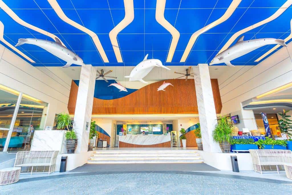 Hotel Clover Patong2