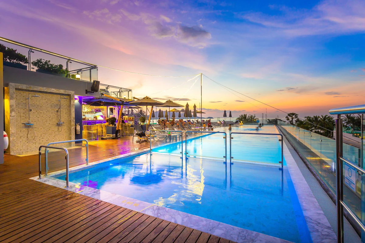 Hotel Clover Patong33