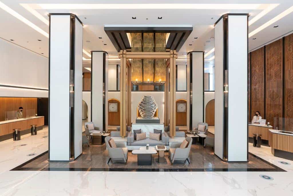 Melia Lobby