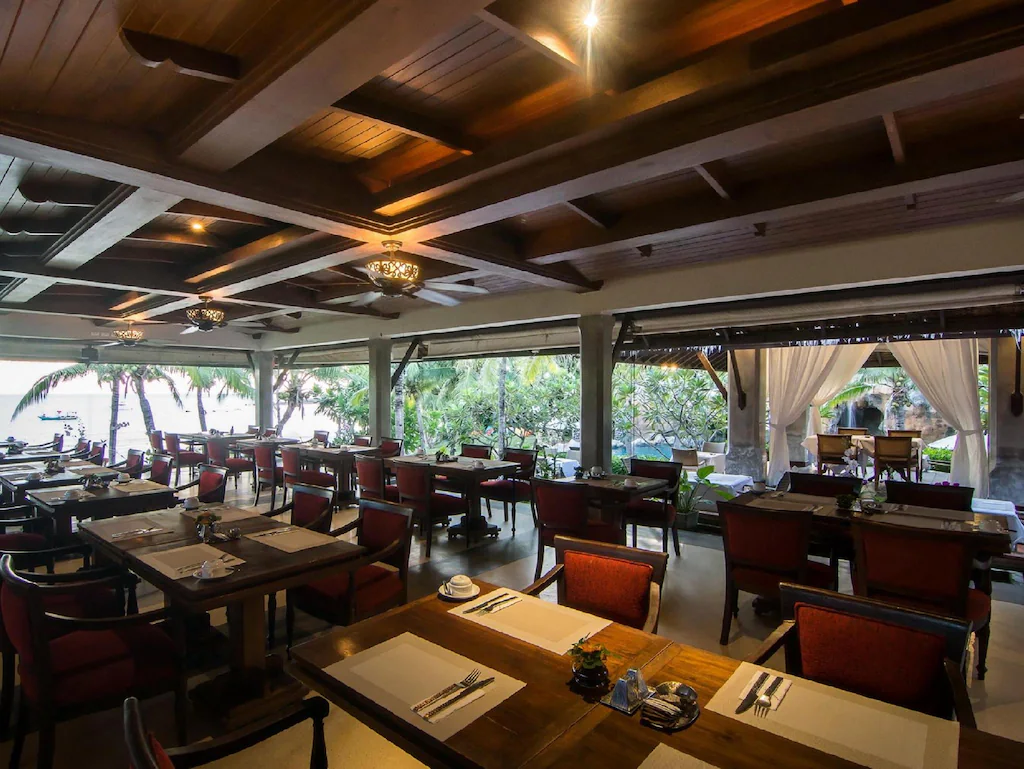 Royal Muang Samui Villas13