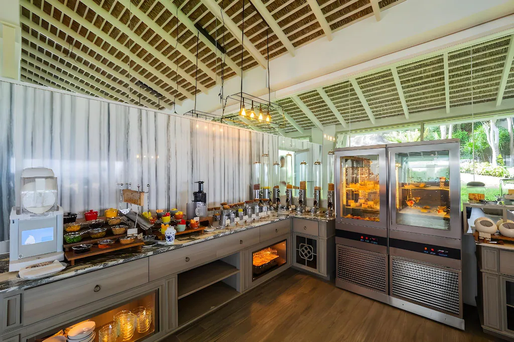 The Shore At Katathani37