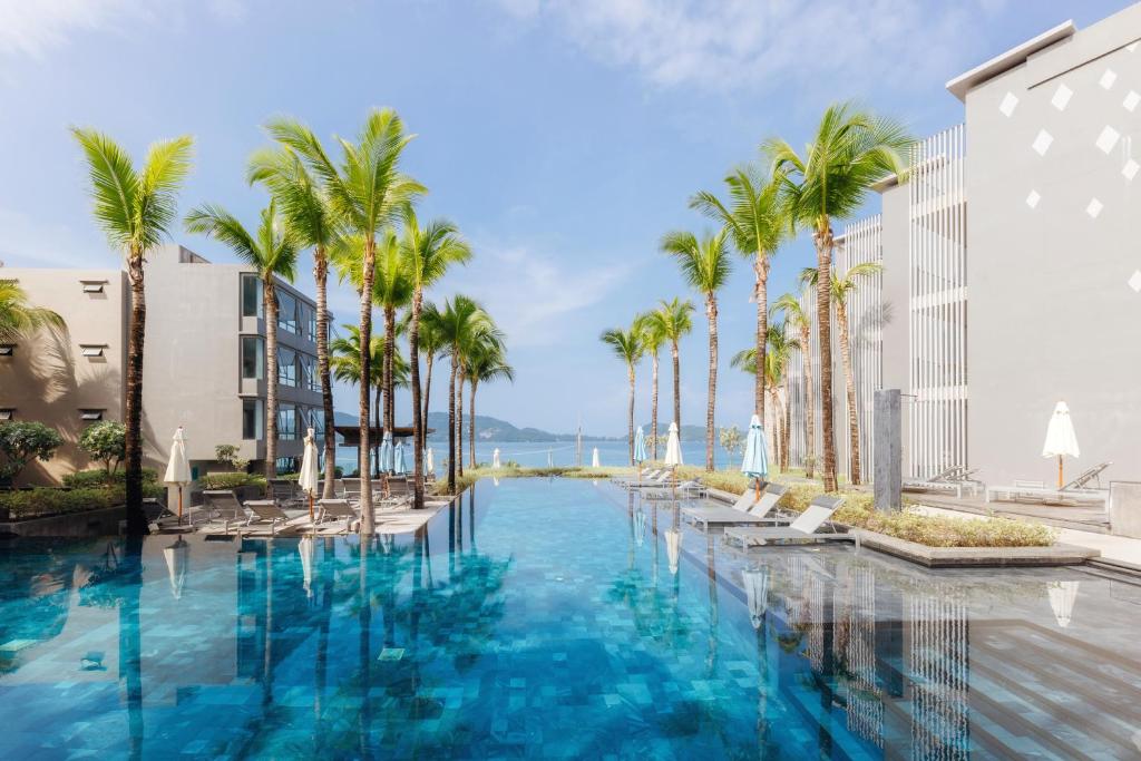 Oceanfront Beach Resort23