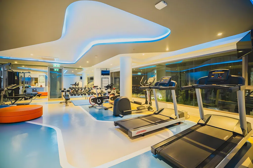 The SIS Kata Resort 25