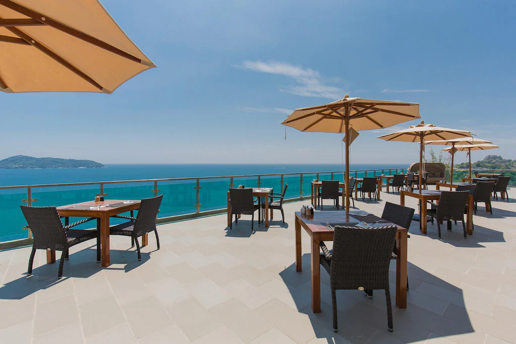 Wyndham Grand Phuket Kalim Bay9