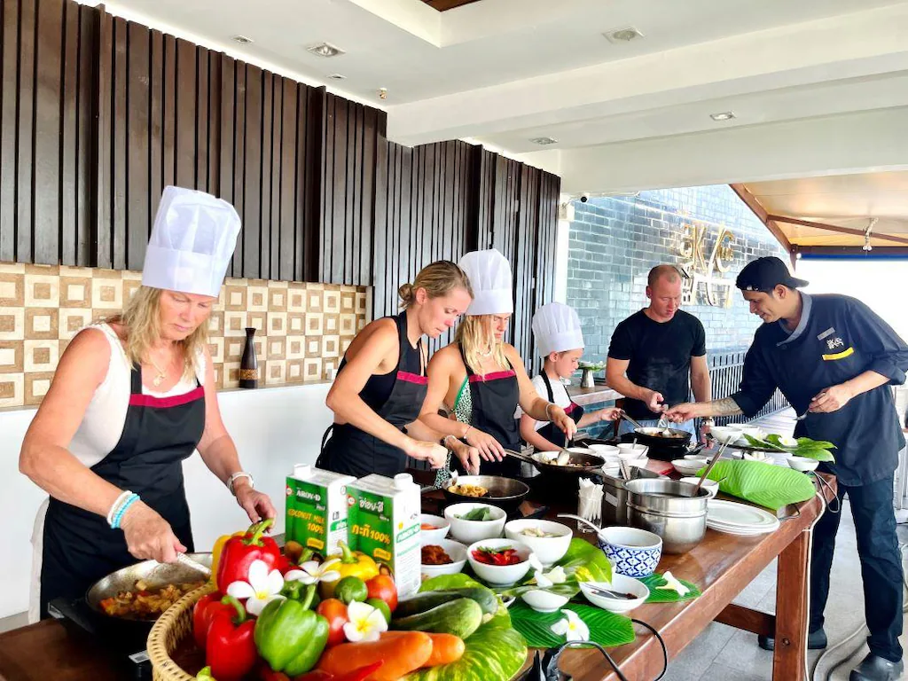 KC Beach Club & Pool Villas2