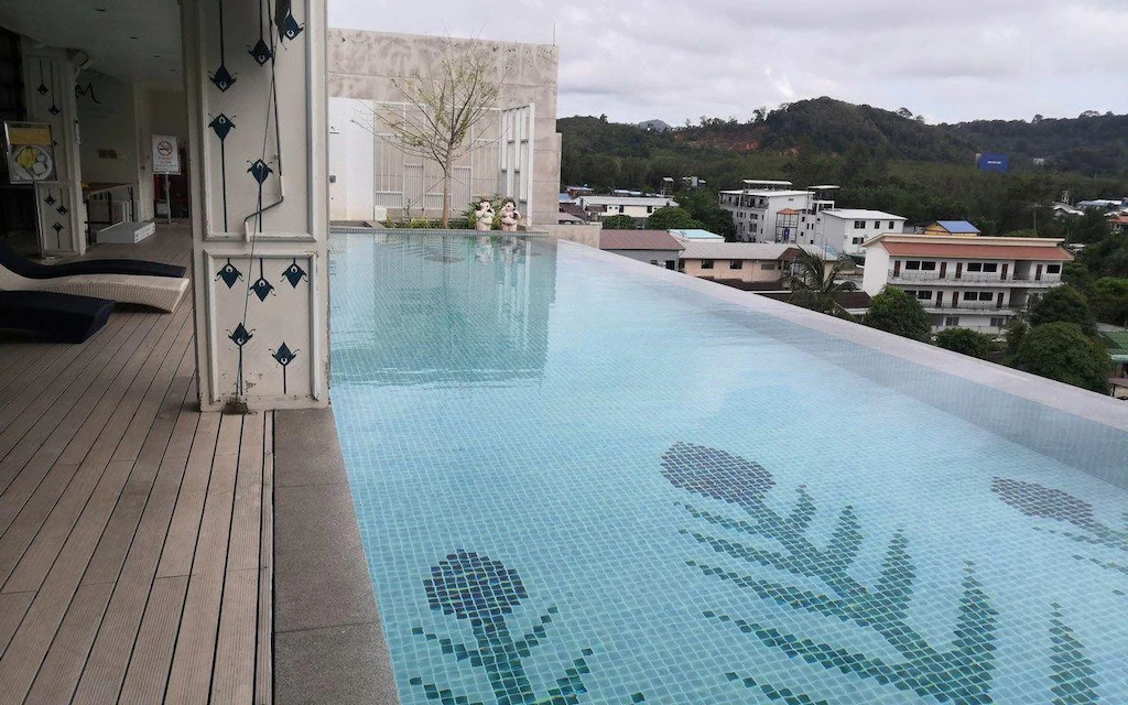 Panphuree Residence12