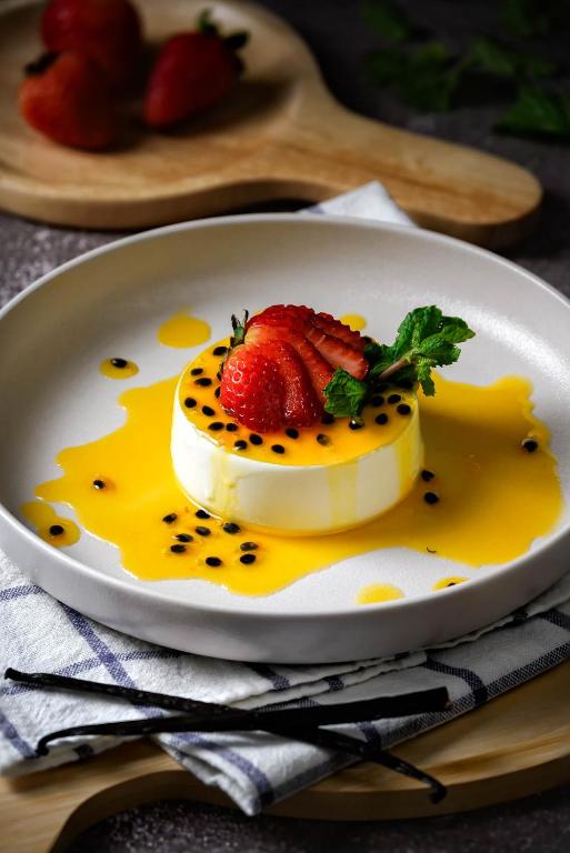 Amora Beach Resort Phuket6