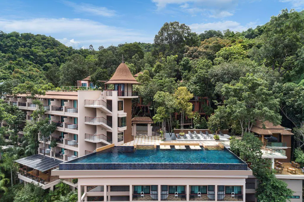 Avani Ao Nang Cliff Krabi Resort1