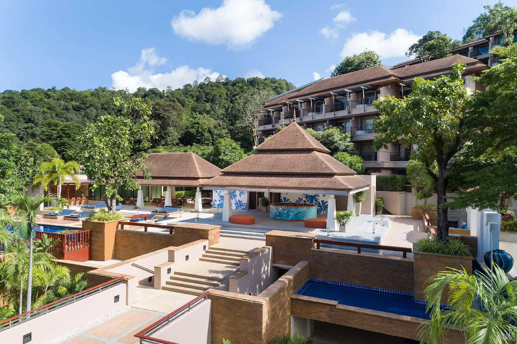 Avani Ao Nang Cliff Krabi Resort10