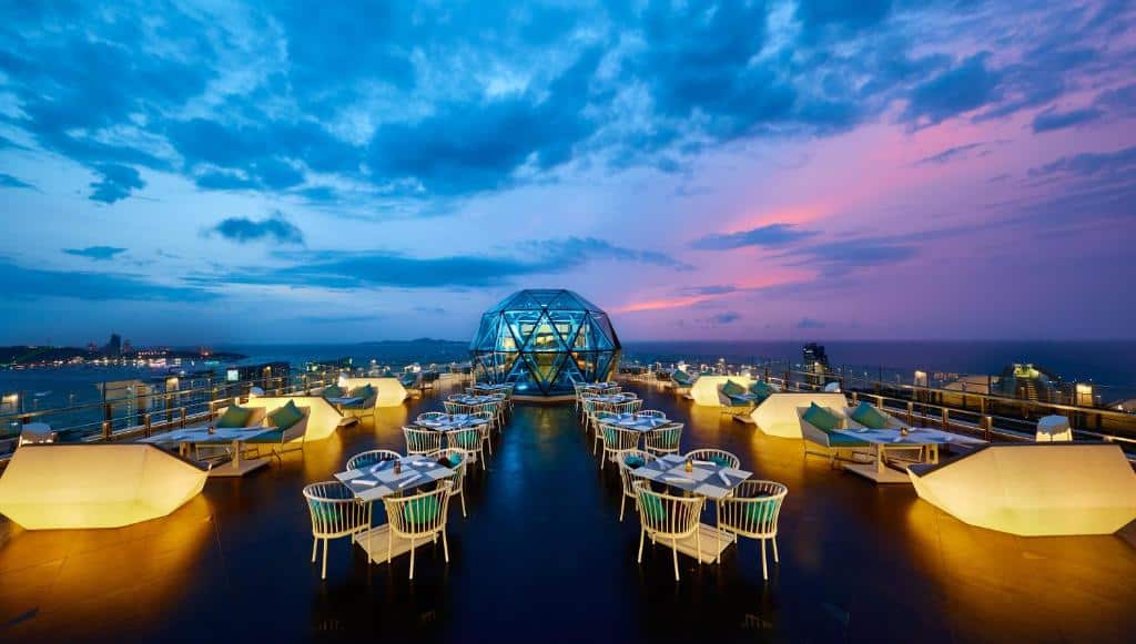 Grande Centre Point Pattaya 19