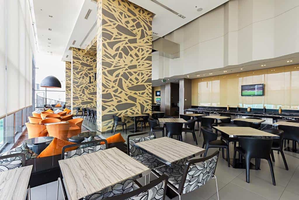 Holiday Inn Express Bangkok Siam5