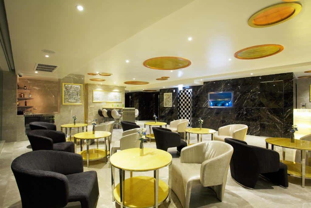 Centara Life Avenue Hotel4