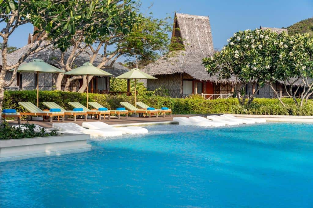 SAii Phi Phi Island Village Beach Resort10