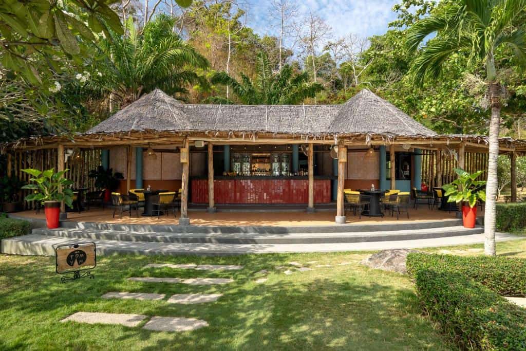 SAii Phi Phi Island Village Beach Resort23