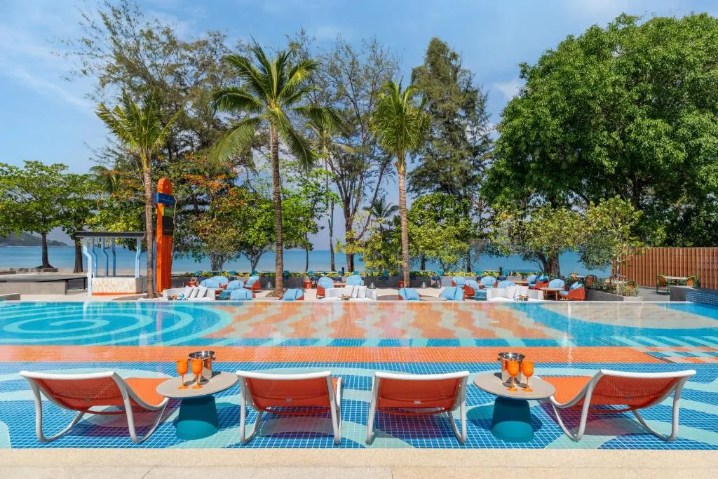 Courtyard by Marriott Phuket, Patong Beach Resort14_converted