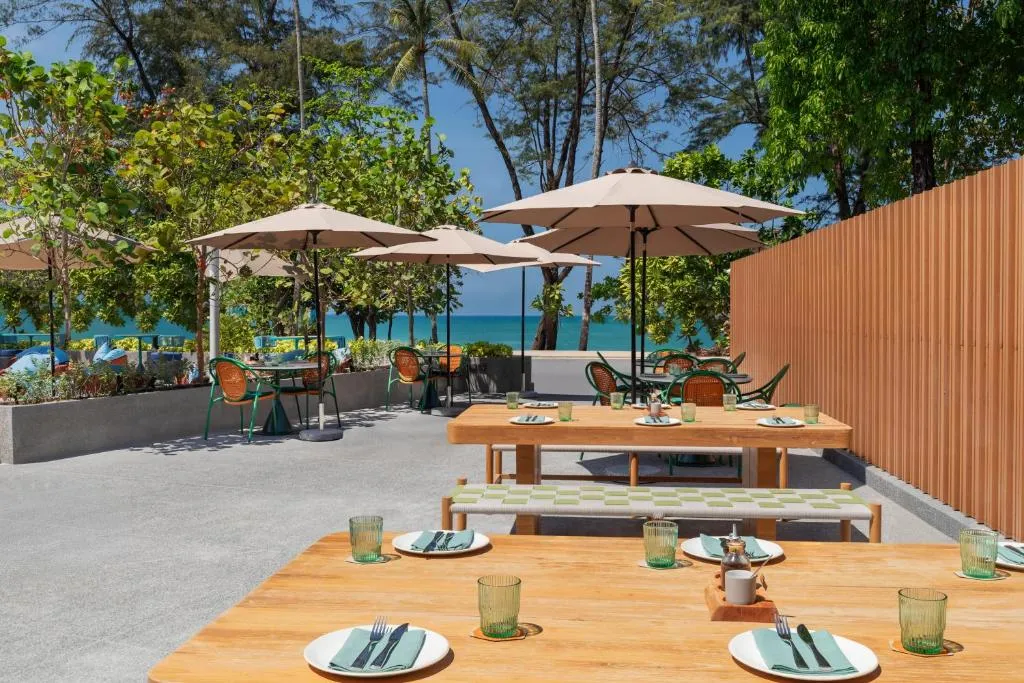 Courtyard by Marriott Phuket, Patong Beach Resort34_converted