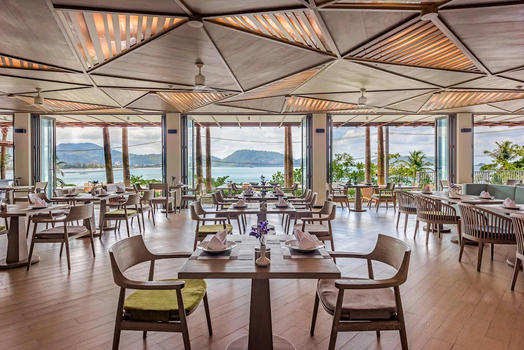 Oceanfront Beach Resort3