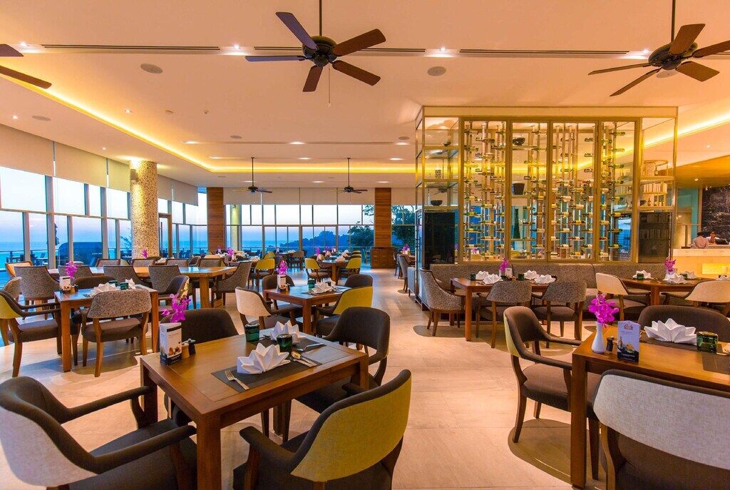 Wyndham Grand Phuket Kalim Bay3