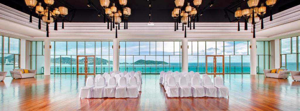 Wyndham Grand Phuket Kalim Bay30